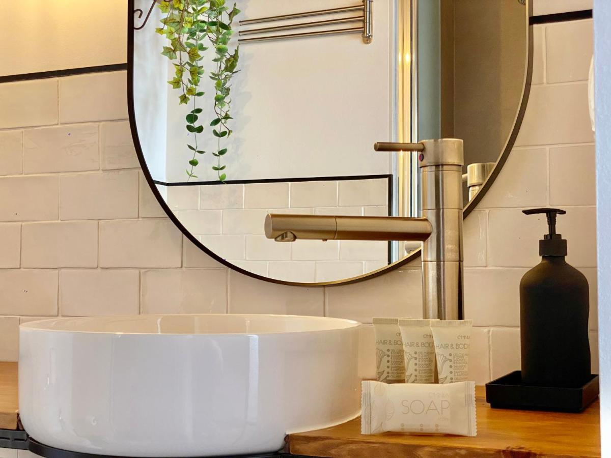 Charming Gran Via Attic Apartment Madrid Luaran gambar