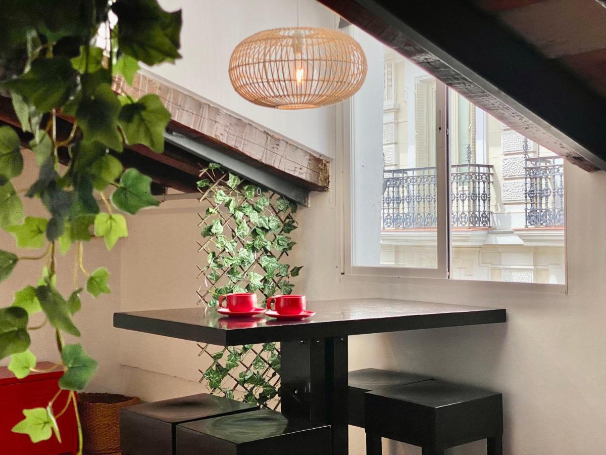Charming Gran Via Attic Apartment Madrid Luaran gambar